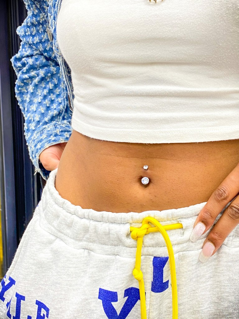 Piercing nombril — photo client